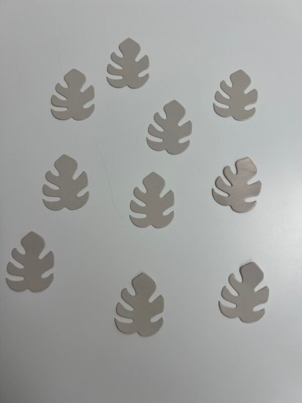 Dies cutes feuilles tropicales beige clair