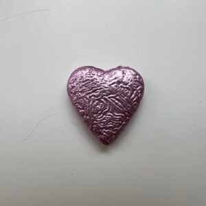 Embellissement coeur violet petit