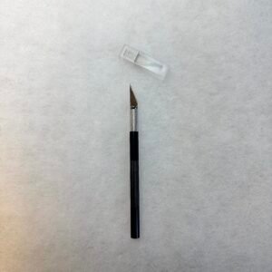 Cutter de précision noir