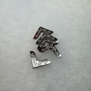 Embellissement coins argentés