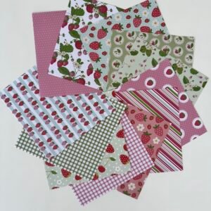 PAPIER 15X15 FRAISES DES BOIS