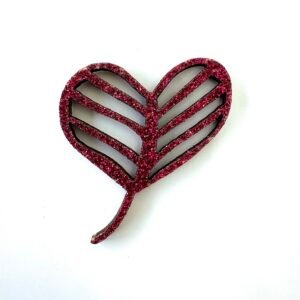 Sujet bois feuille en cœur