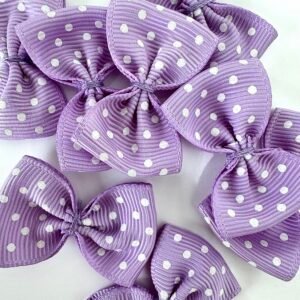 Embellissement nœuds à poids violet